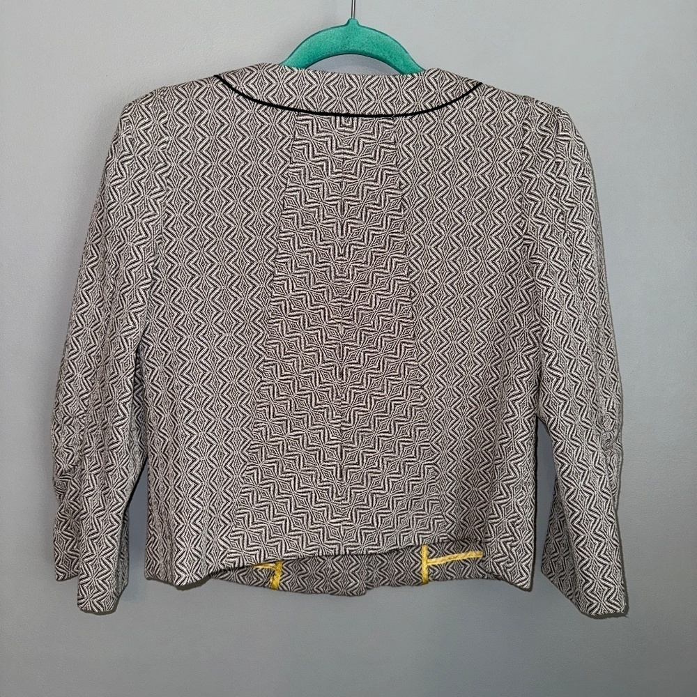 EUC Anthropologie Coquille Eyes For You Geometric Print Crop Blazer Size 6 - Picture 9 of 10